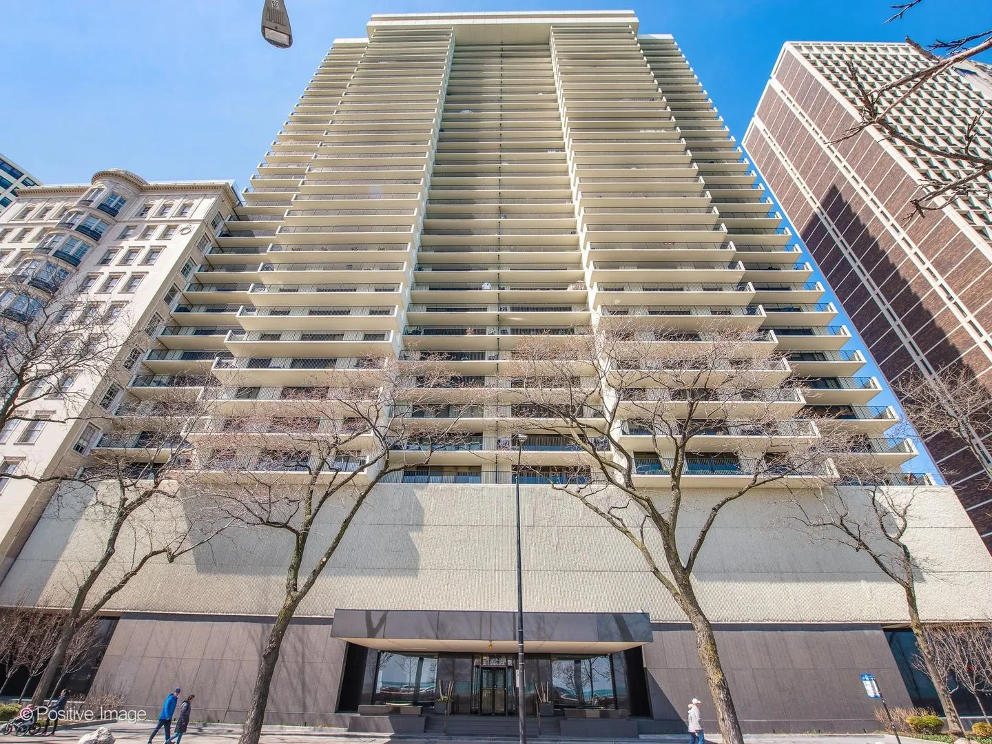 1212 N Lake Shore Drive IL #16C5
