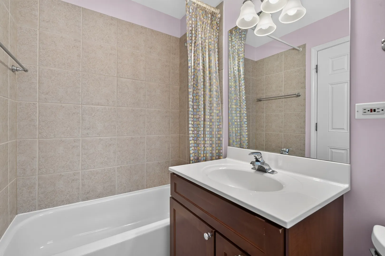 1027 Lincoln Trail IL