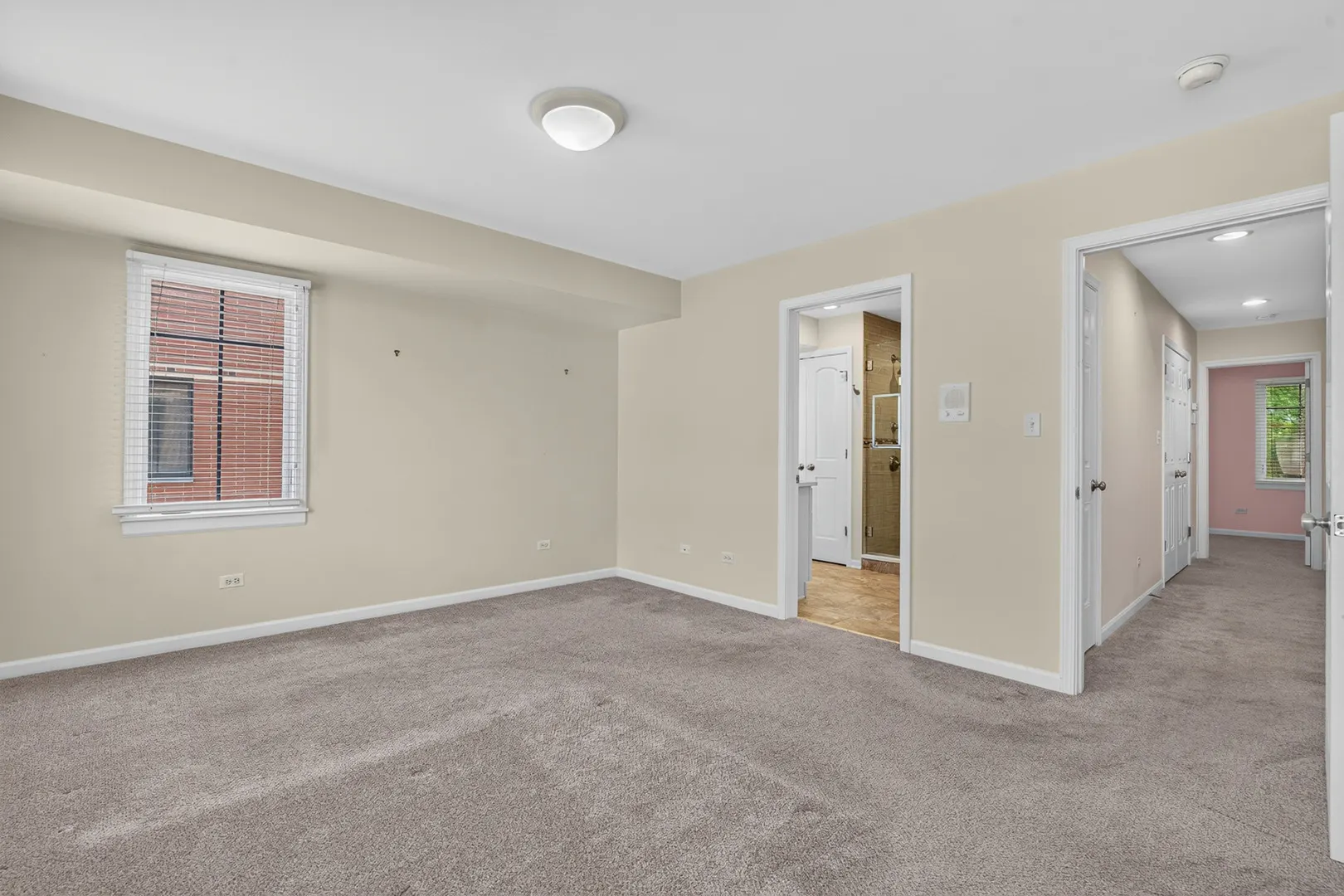 1027 Lincoln Trail IL