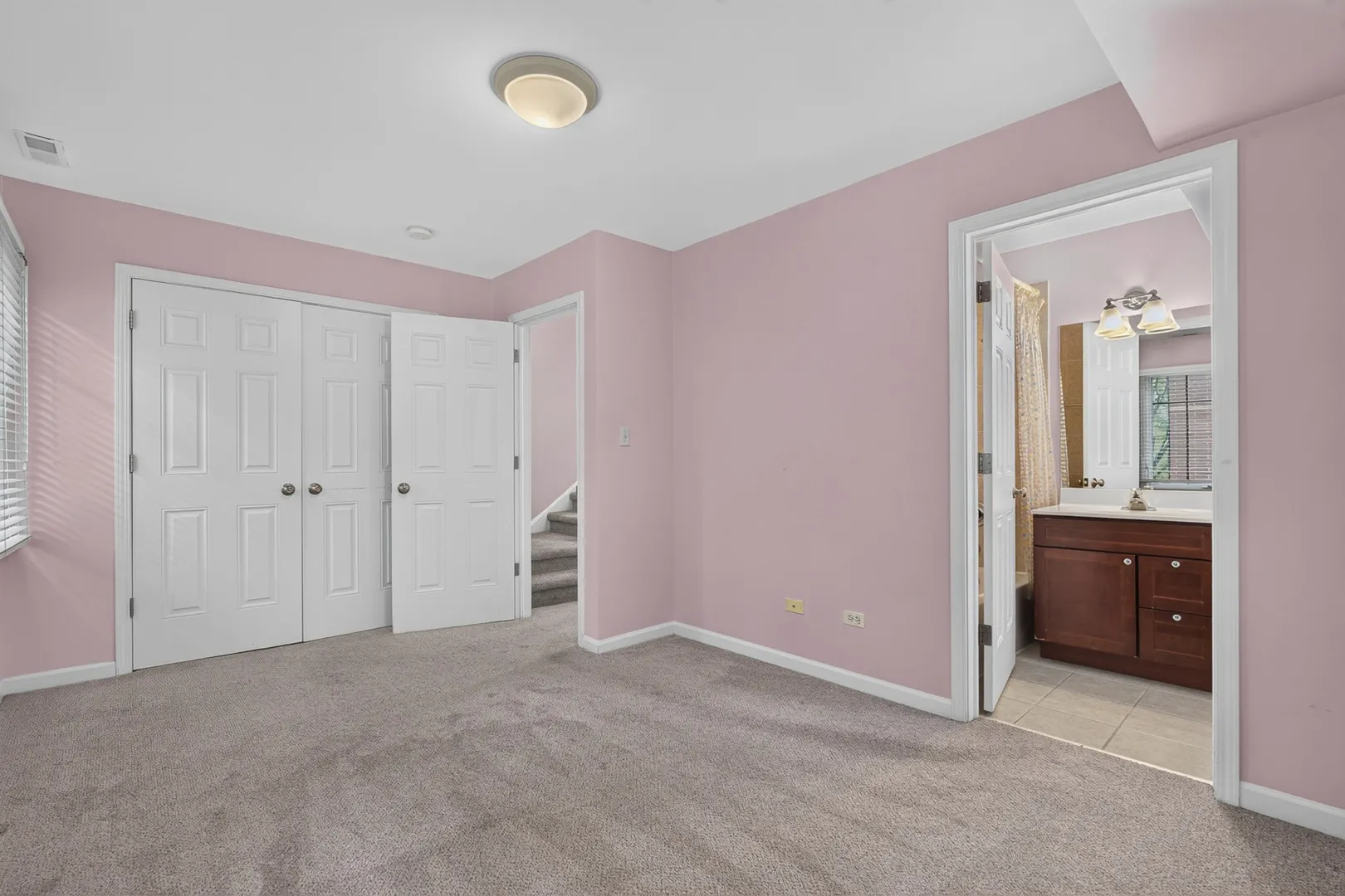 1027 Lincoln Trail IL