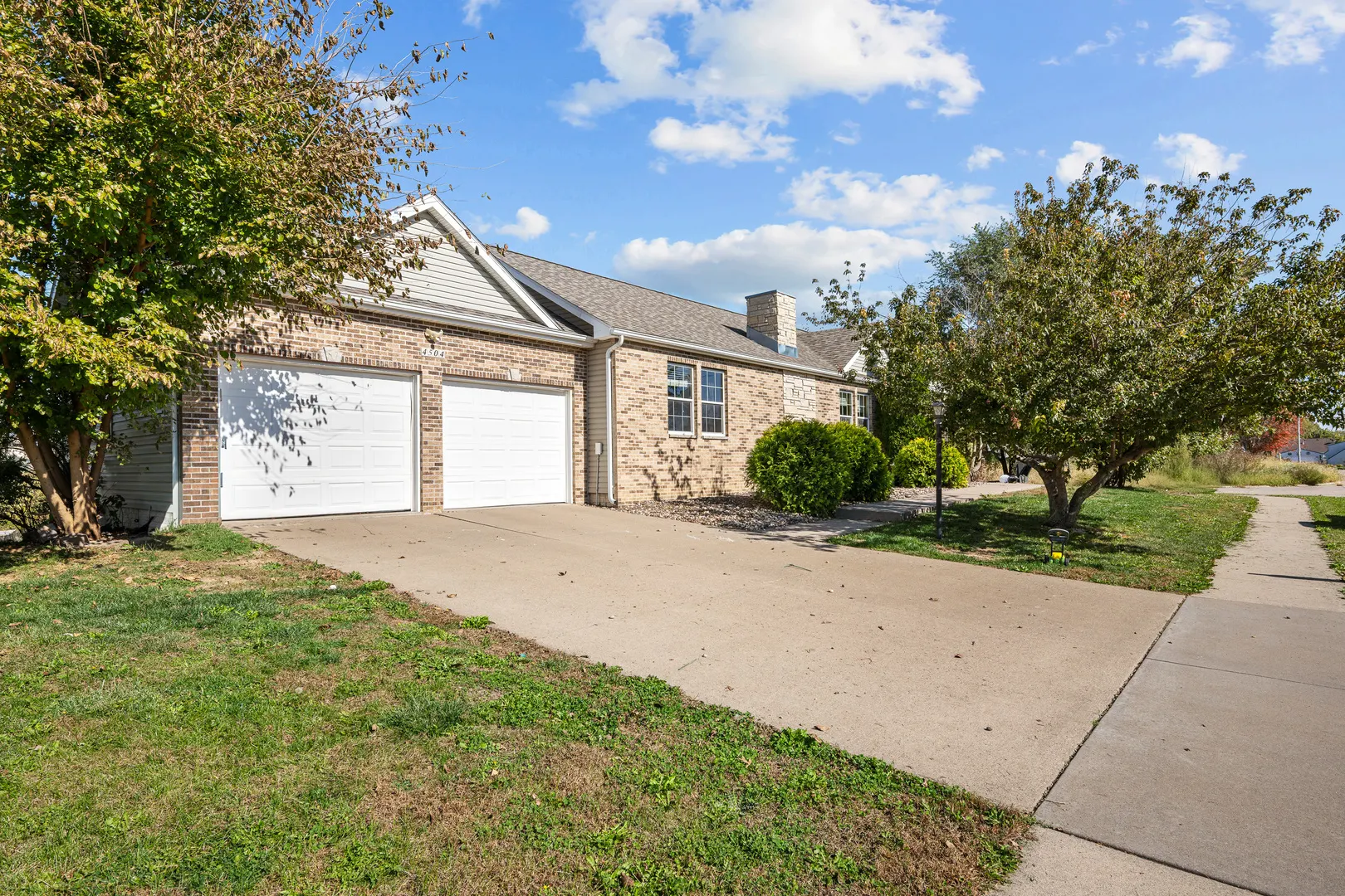 4504 W 14th Street IA