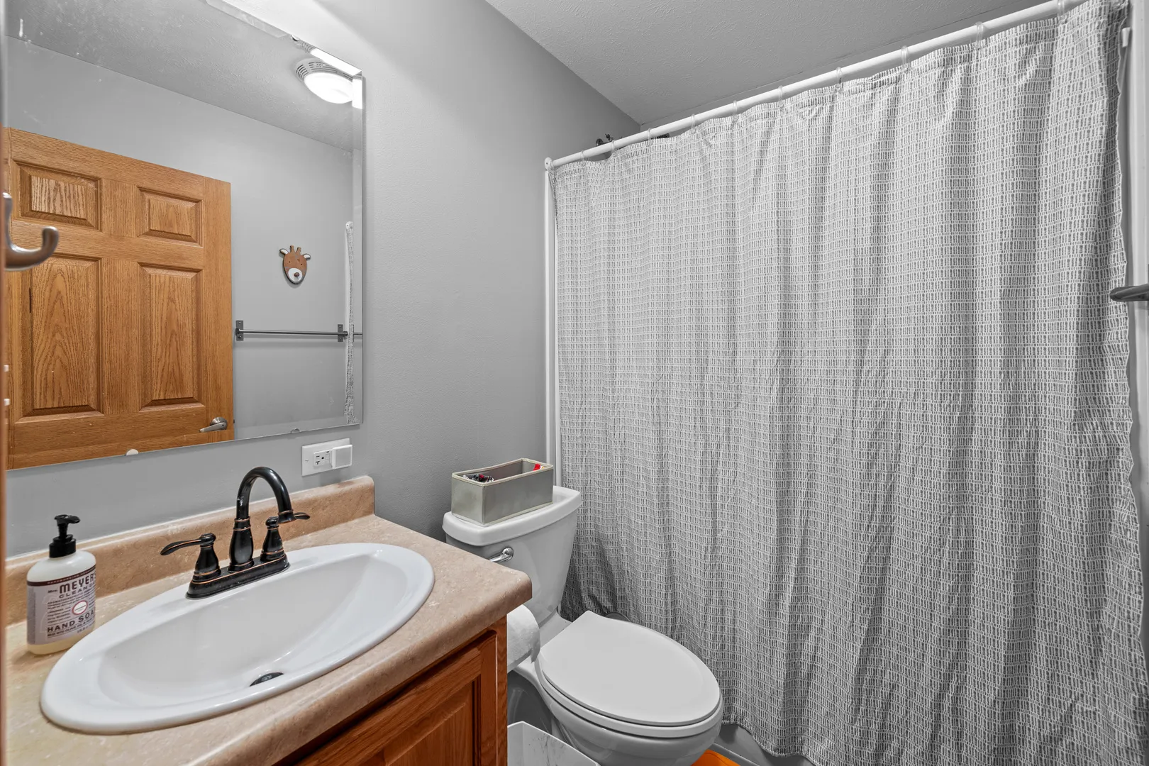 4504 W 14th Street IA