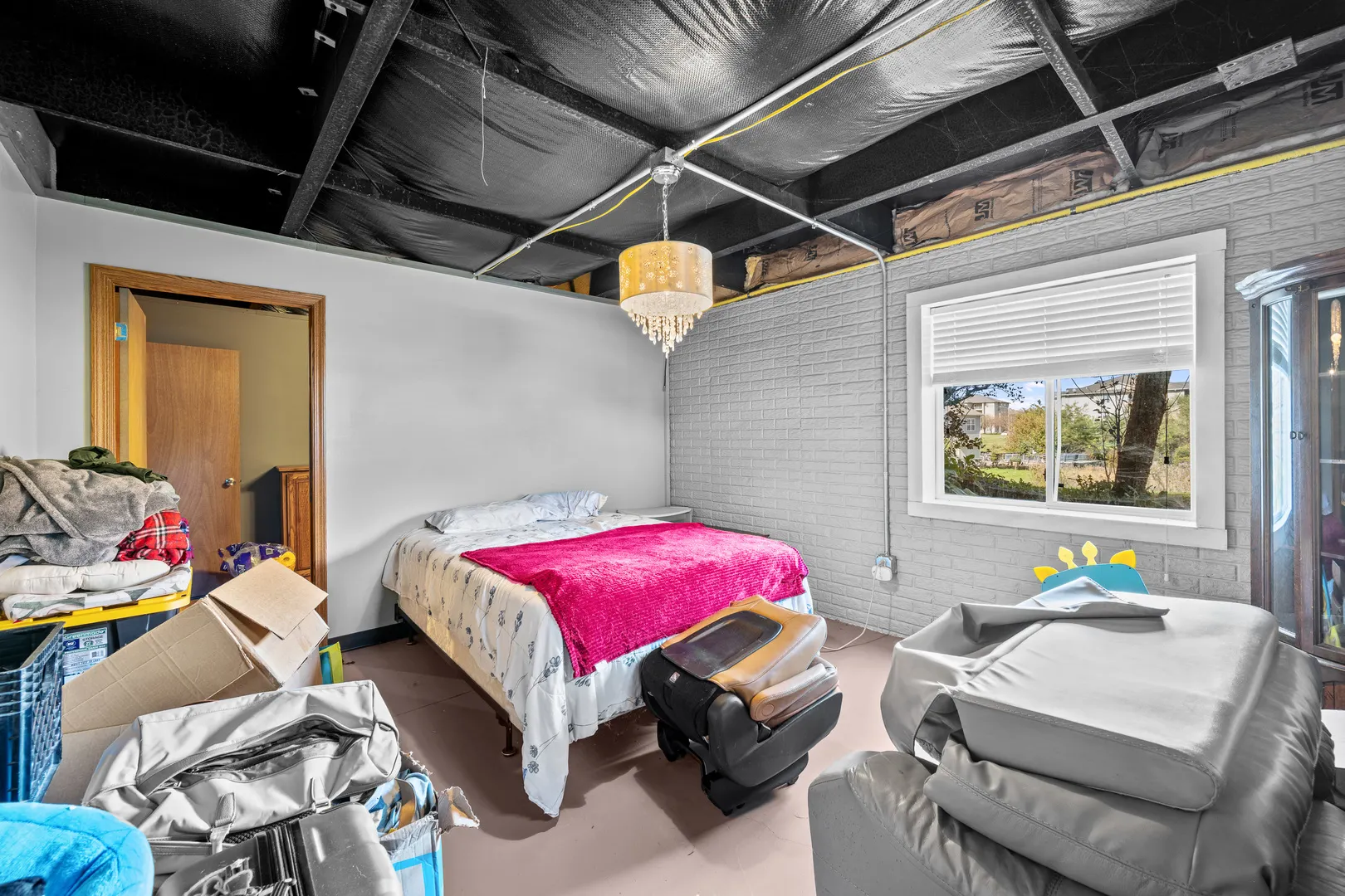 4504 W 14th Street IA