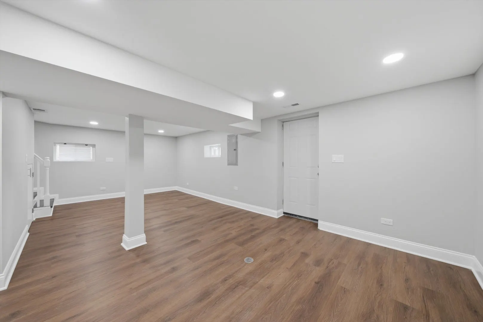 433 W 100TH Street IL