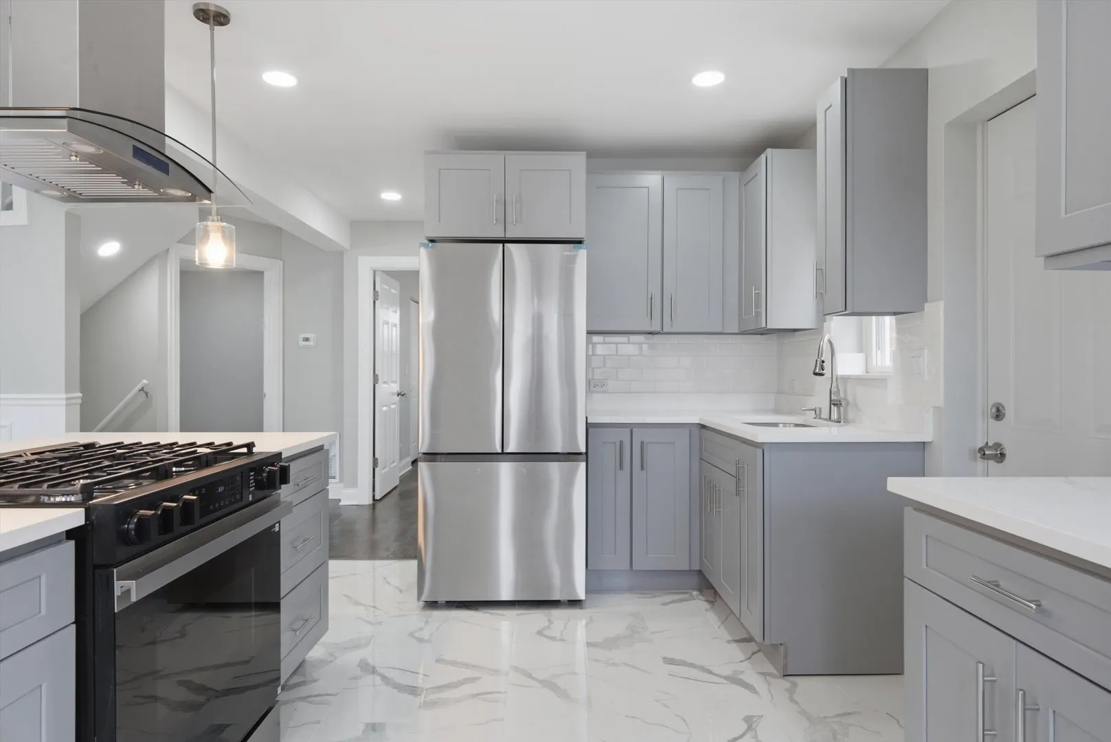 433 W 100TH Street IL