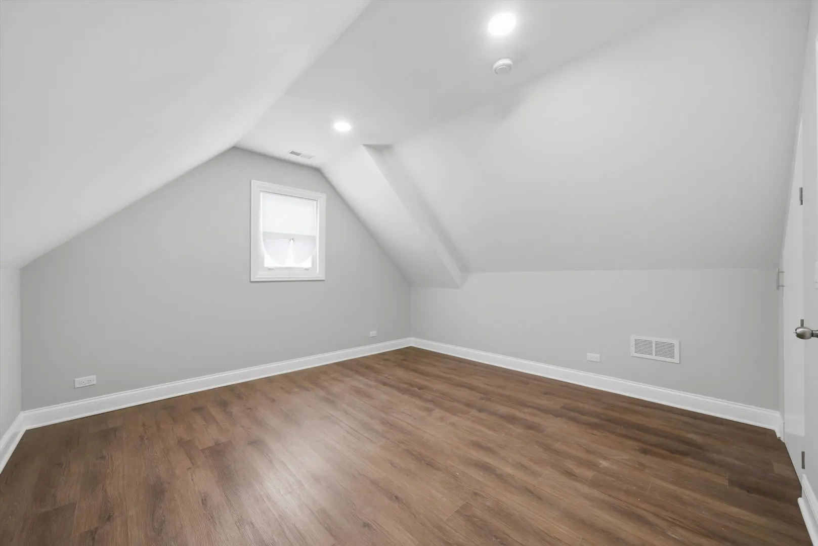 433 W 100TH Street IL