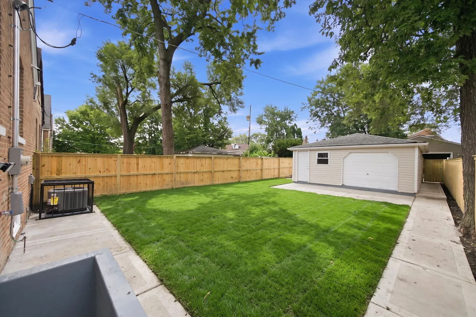433 W 100TH Street IL