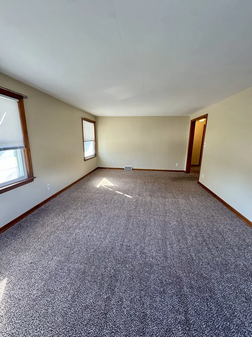 1023 1/2 53RD Street IL