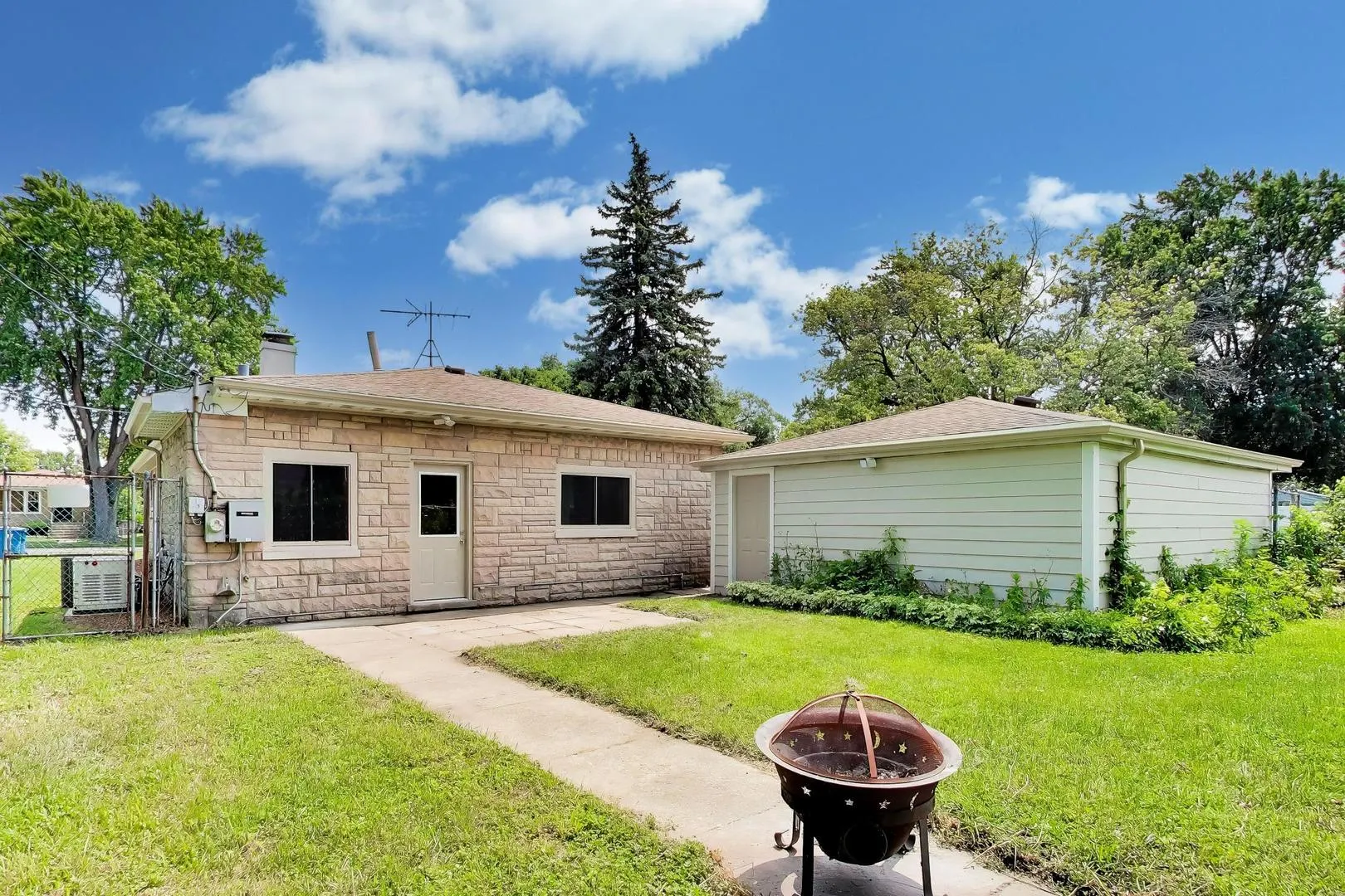 14340 Kostner Avenue IL
