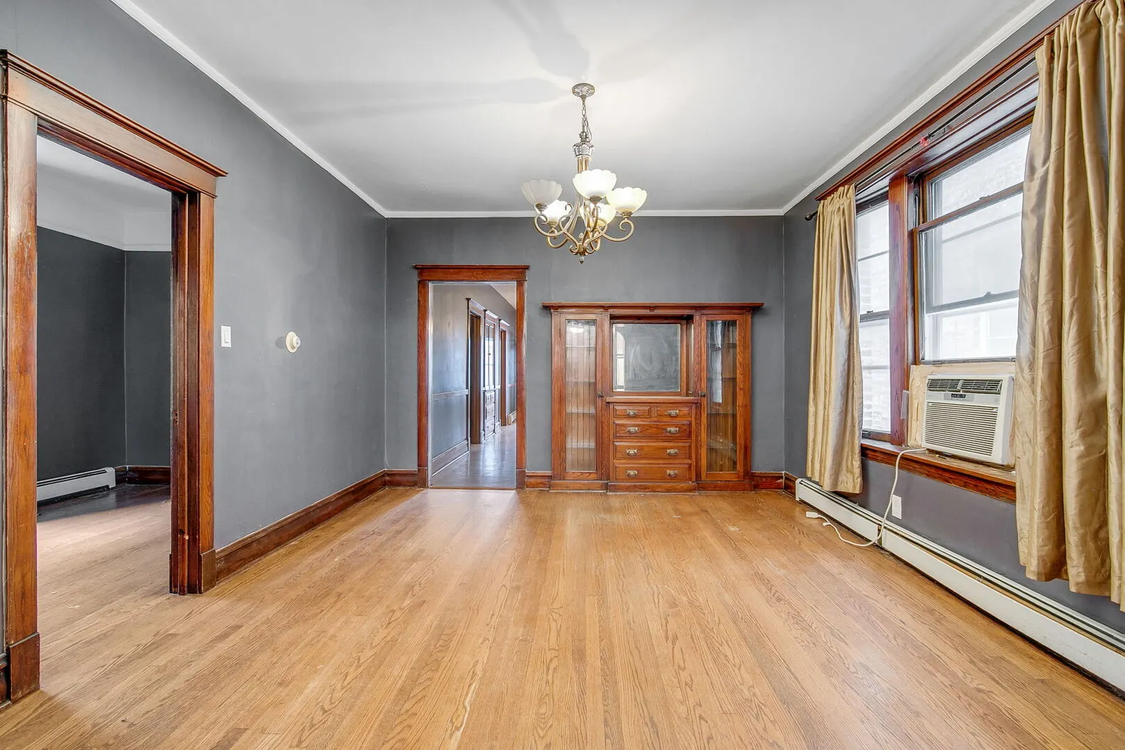 1217 S Austin Boulevard IL