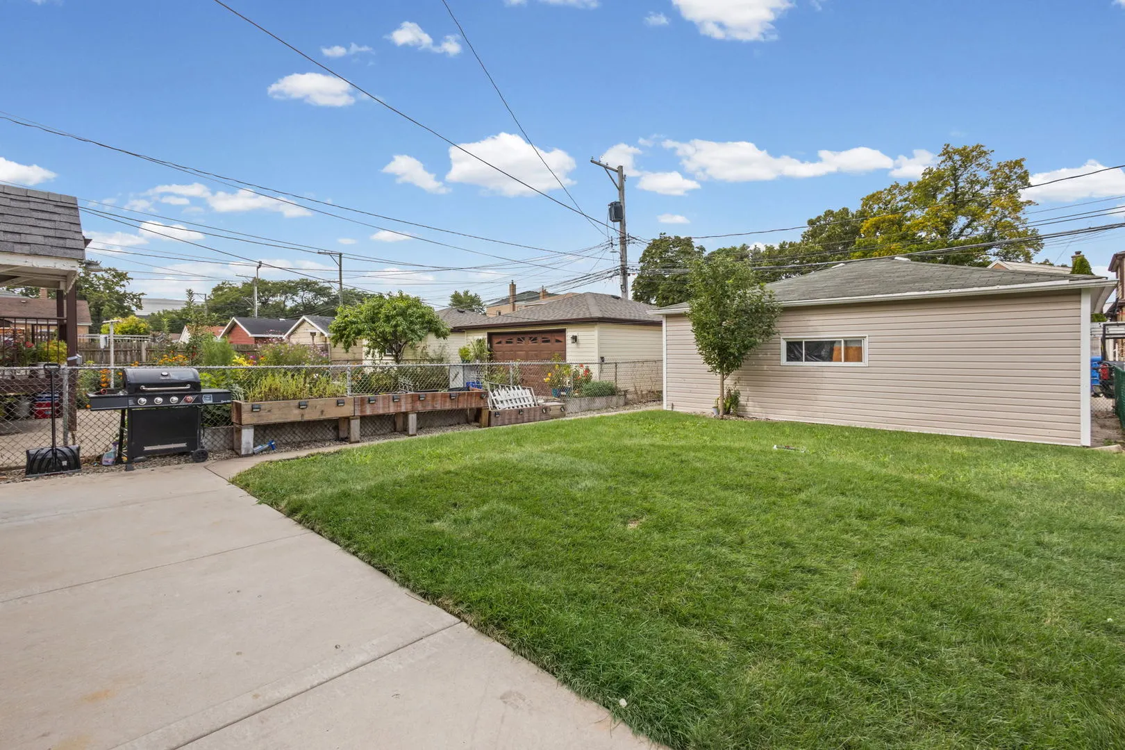 5922 S Karlov Avenue IL