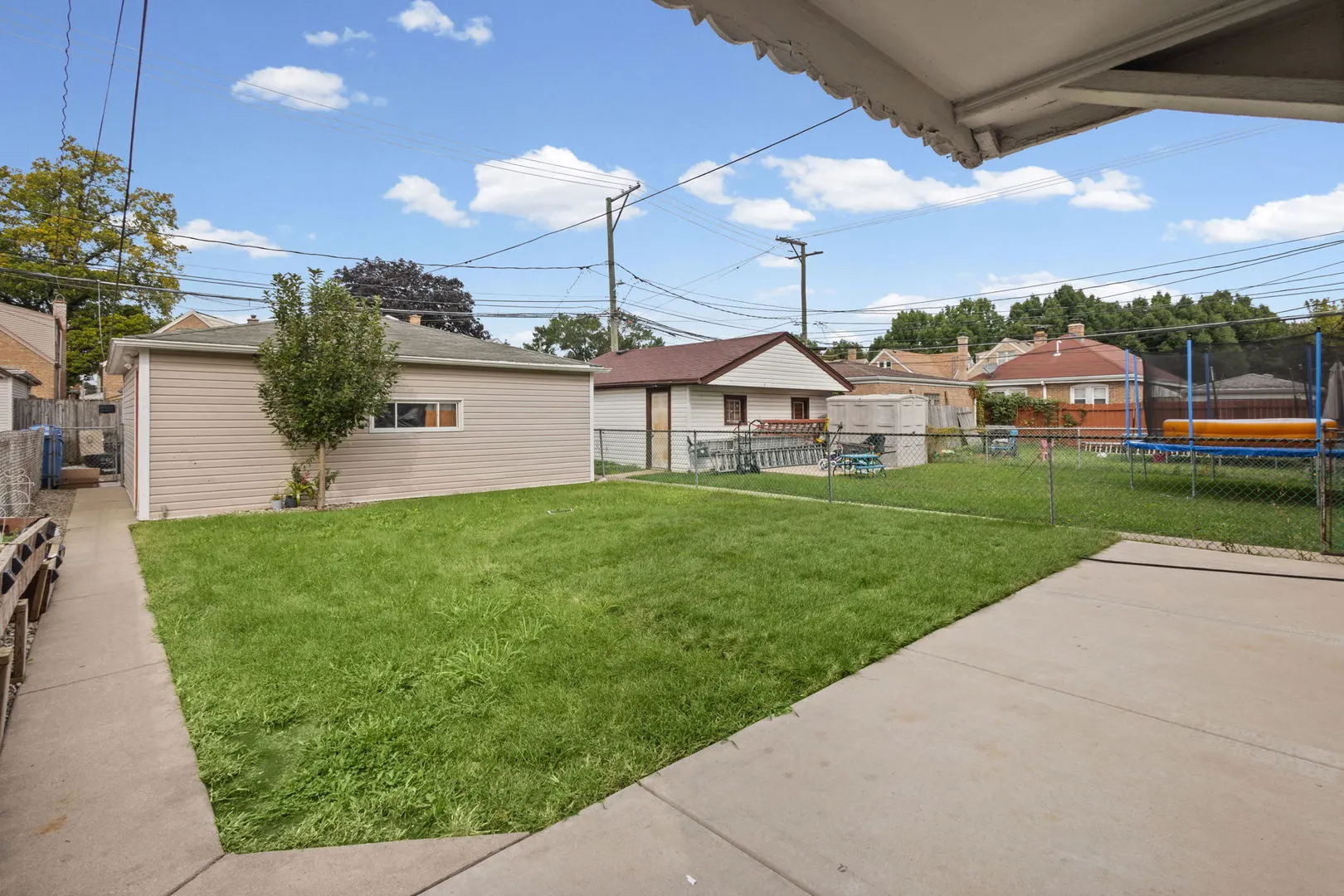5922 S Karlov Avenue IL