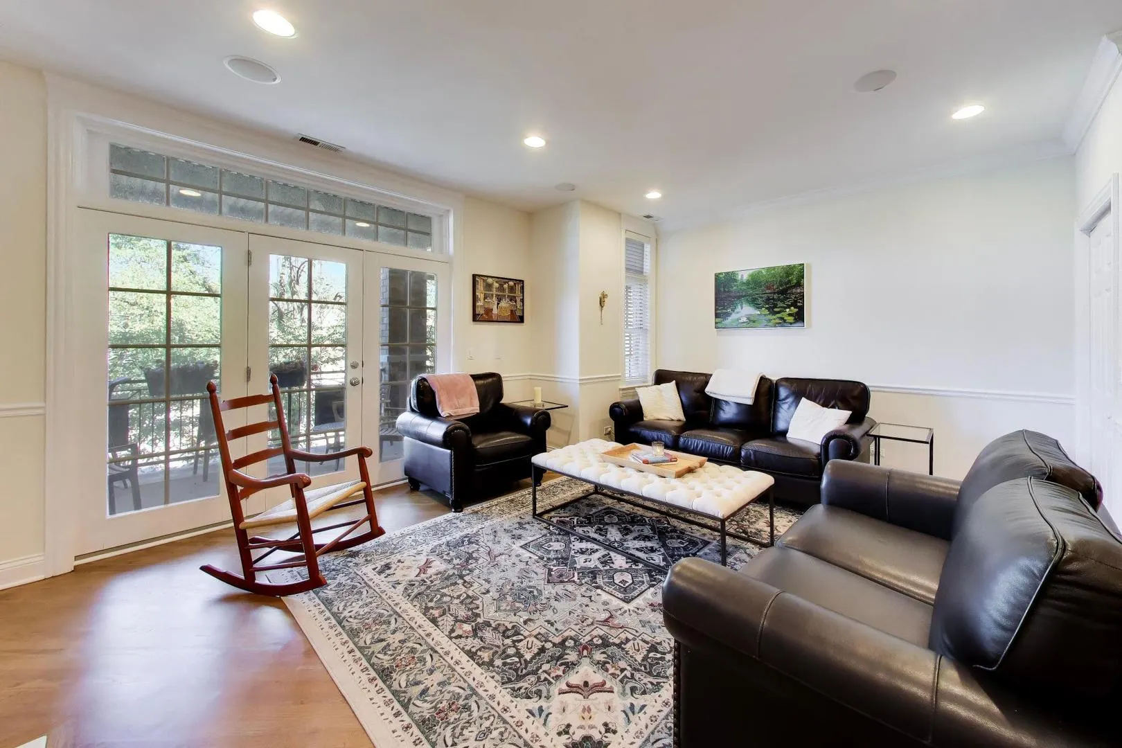 725 W Diversey Parkway IL #3W