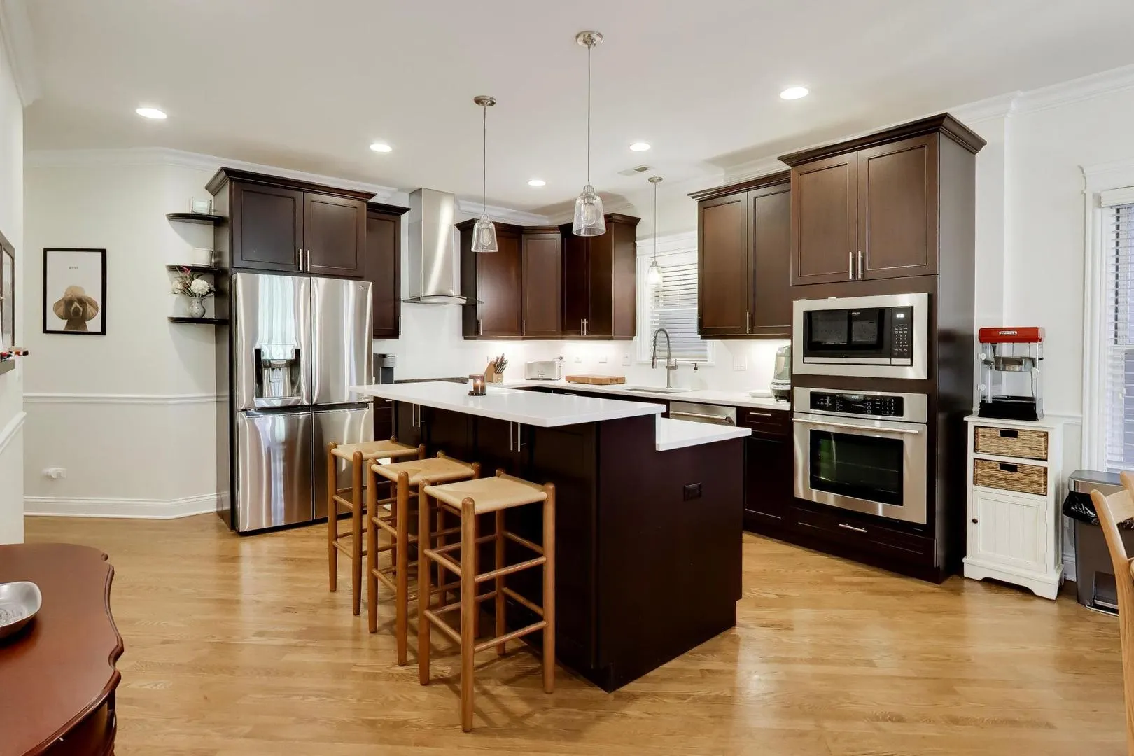 725 W Diversey Parkway IL #3W