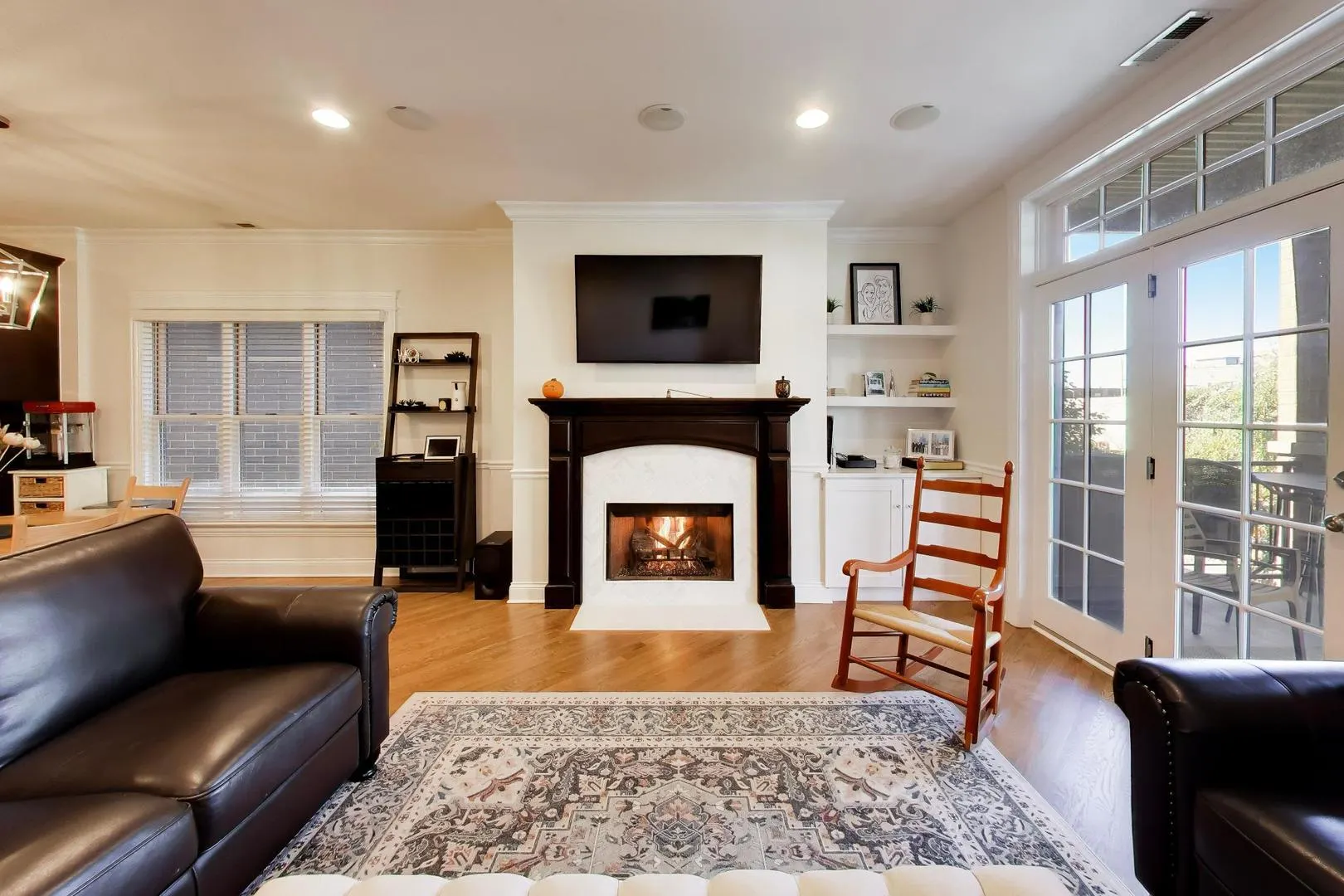 725 W Diversey Parkway IL #3W