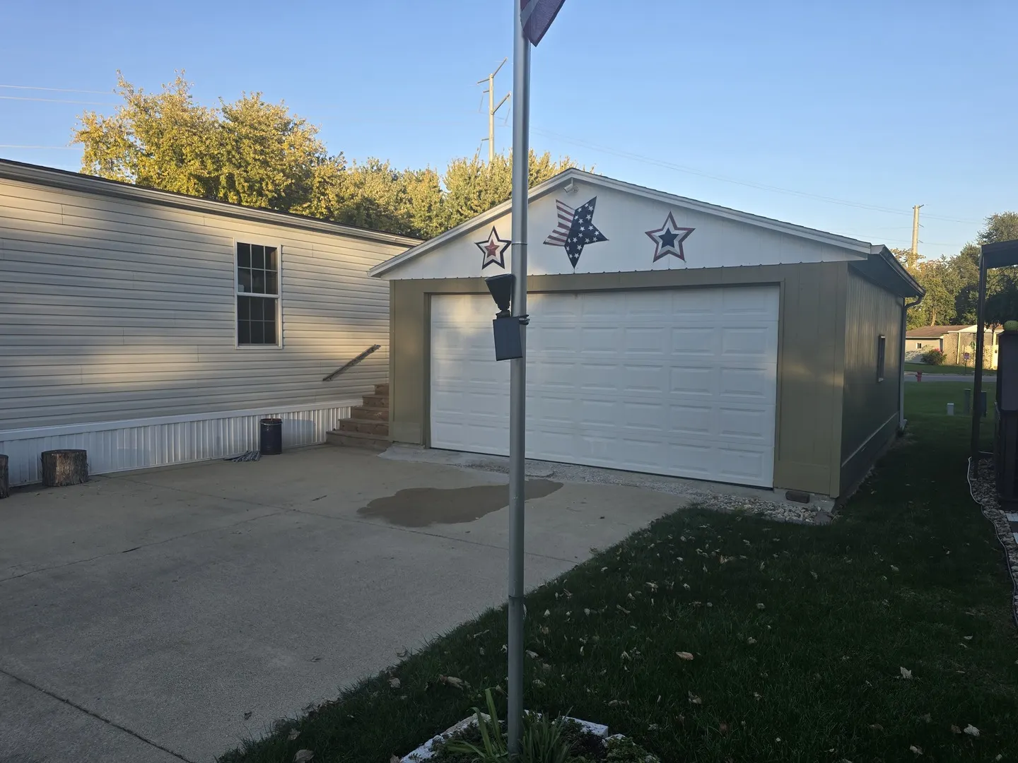 1102 11th Street IL