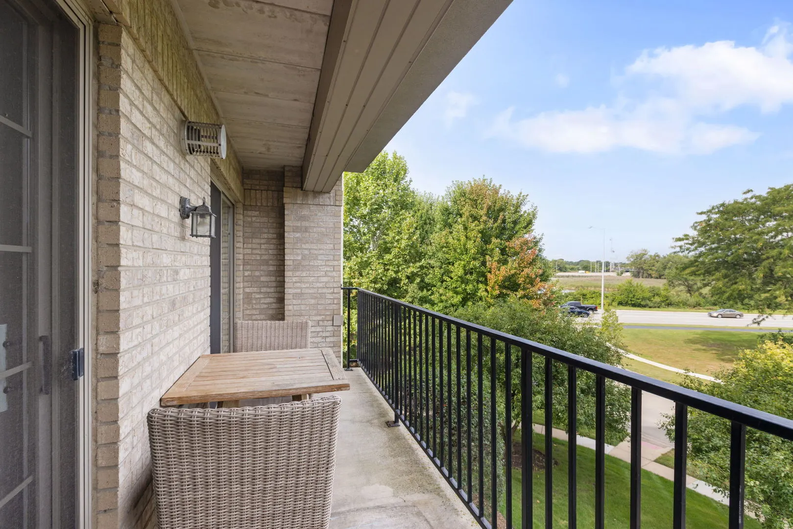 8505 Woodward Avenue IL #202