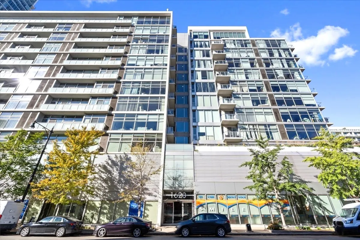 1620 S Michigan Avenue IL #1217