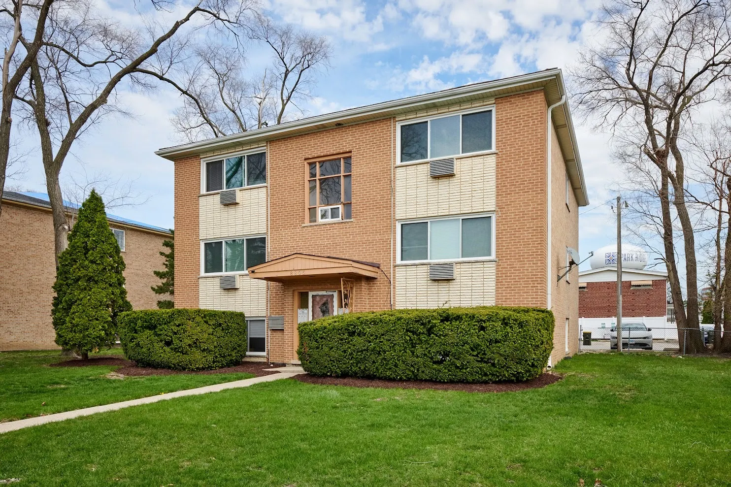 8805 Dee Road IL #1N