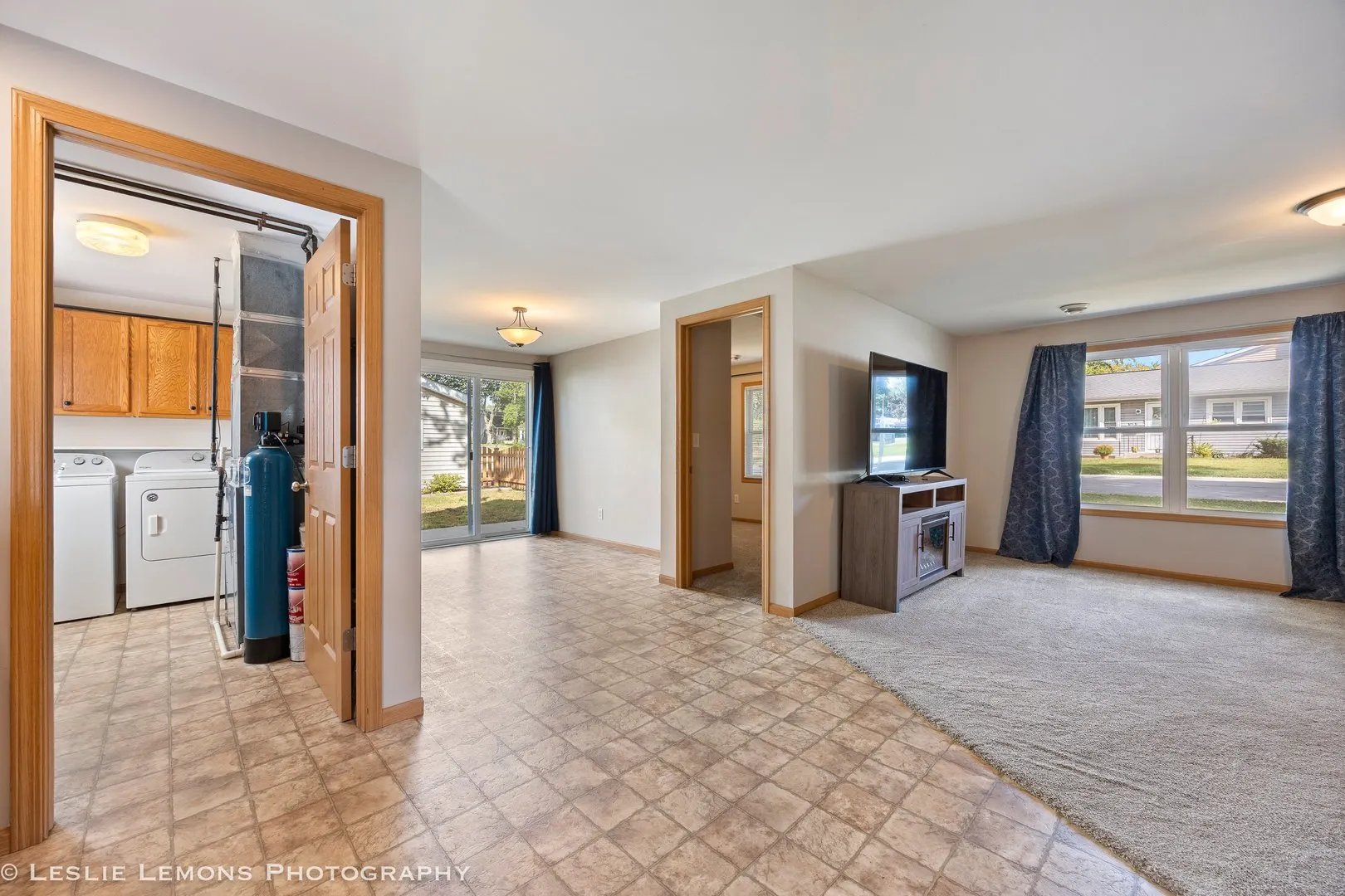 126 E Kerr Street IL