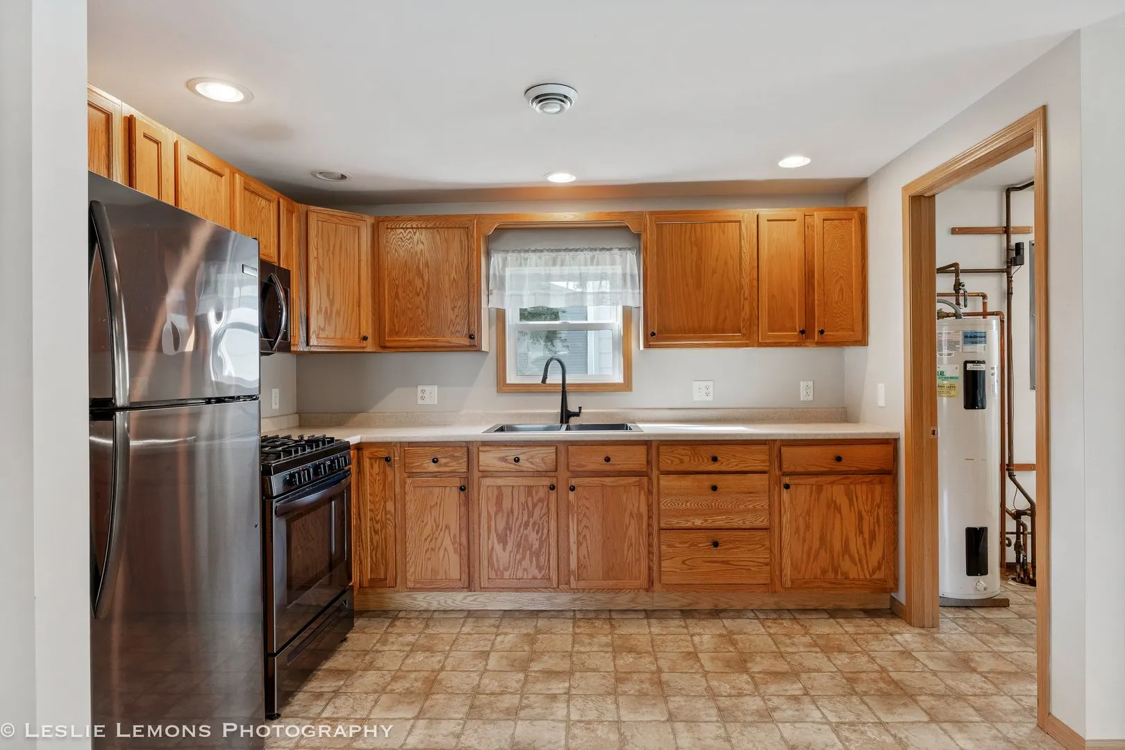 126 E Kerr Street IL