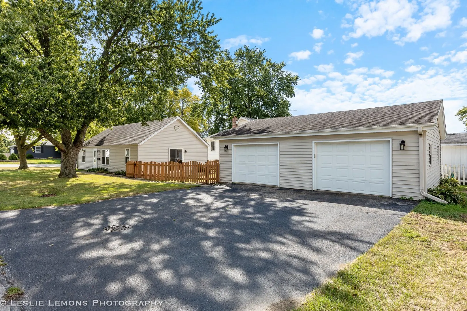 126 E Kerr Street IL