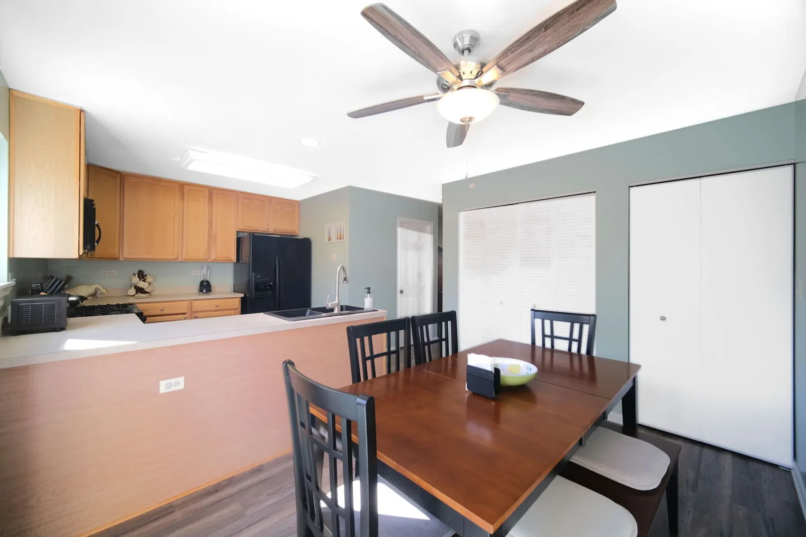 1263 Derry Lane IL