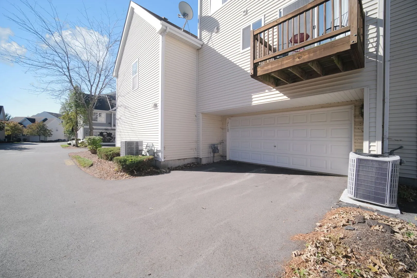 1263 Derry Lane IL