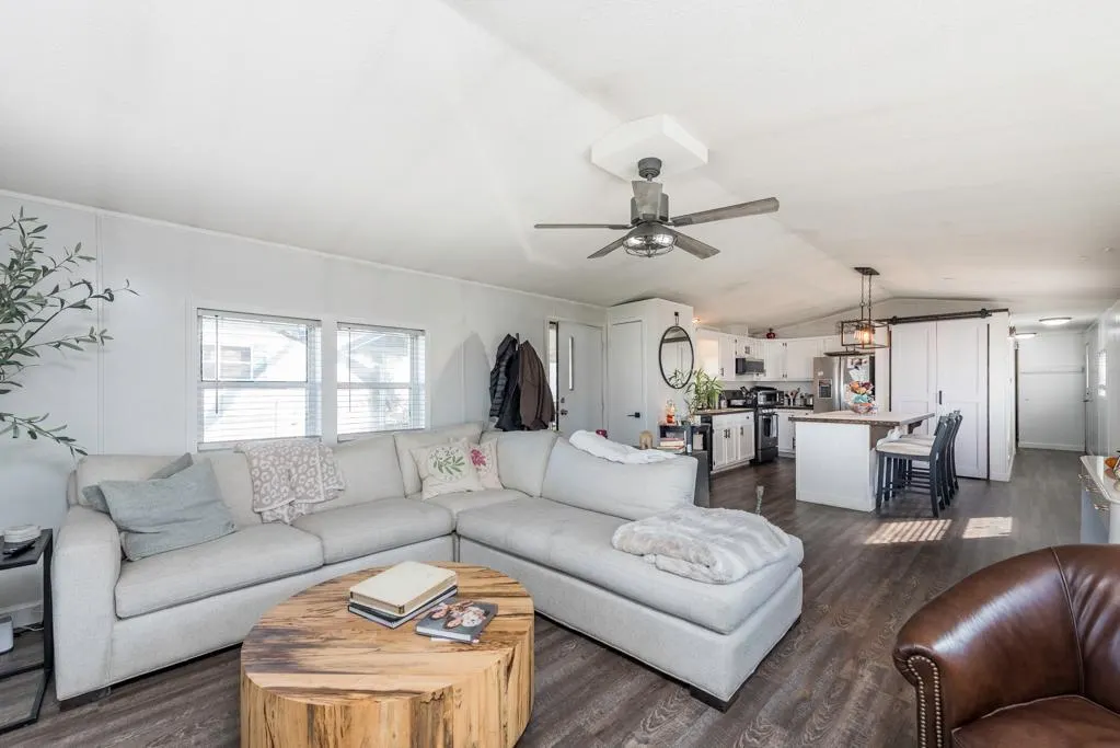 3158 Patricia Lane IL