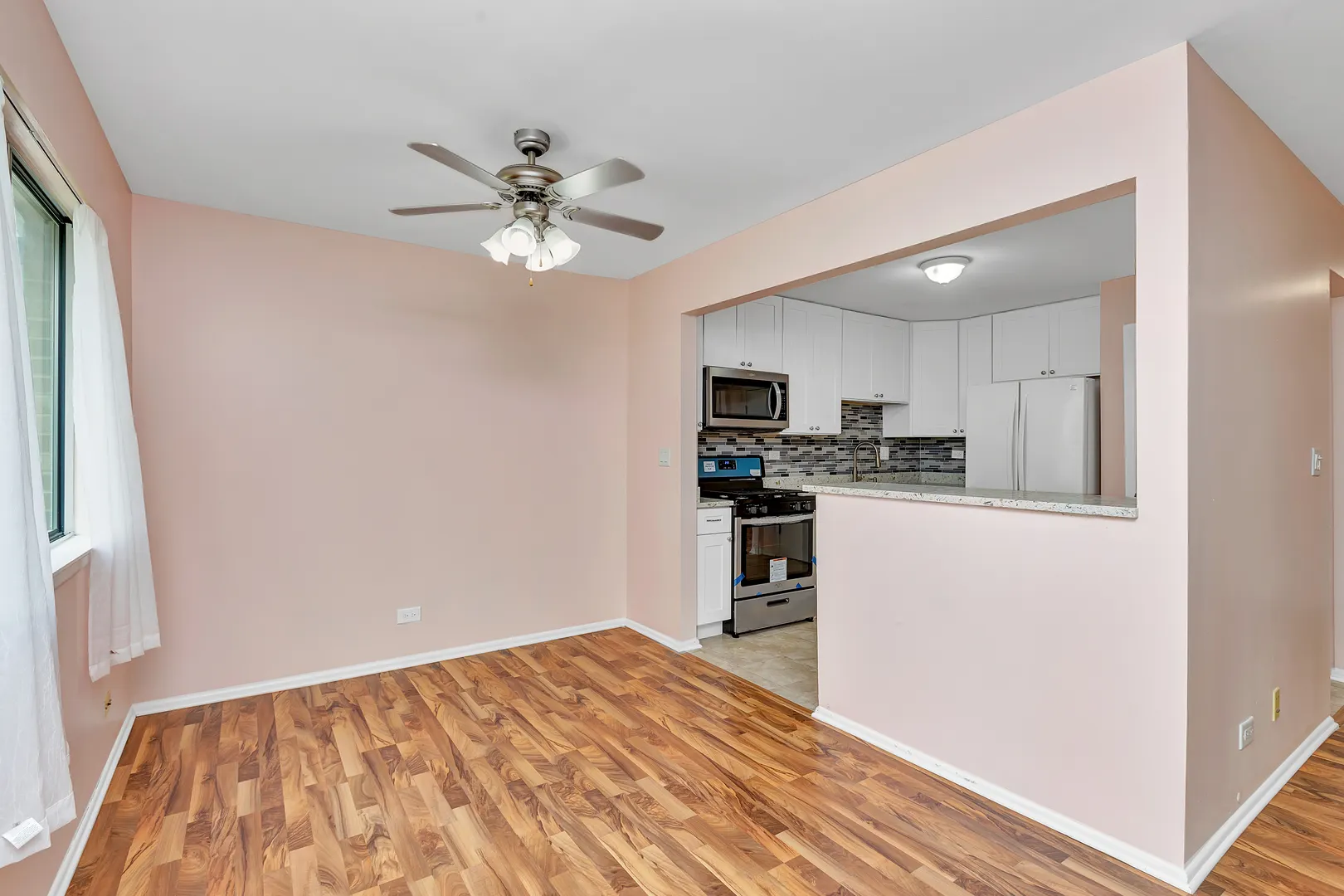 603 Eastview Court IL #Z1