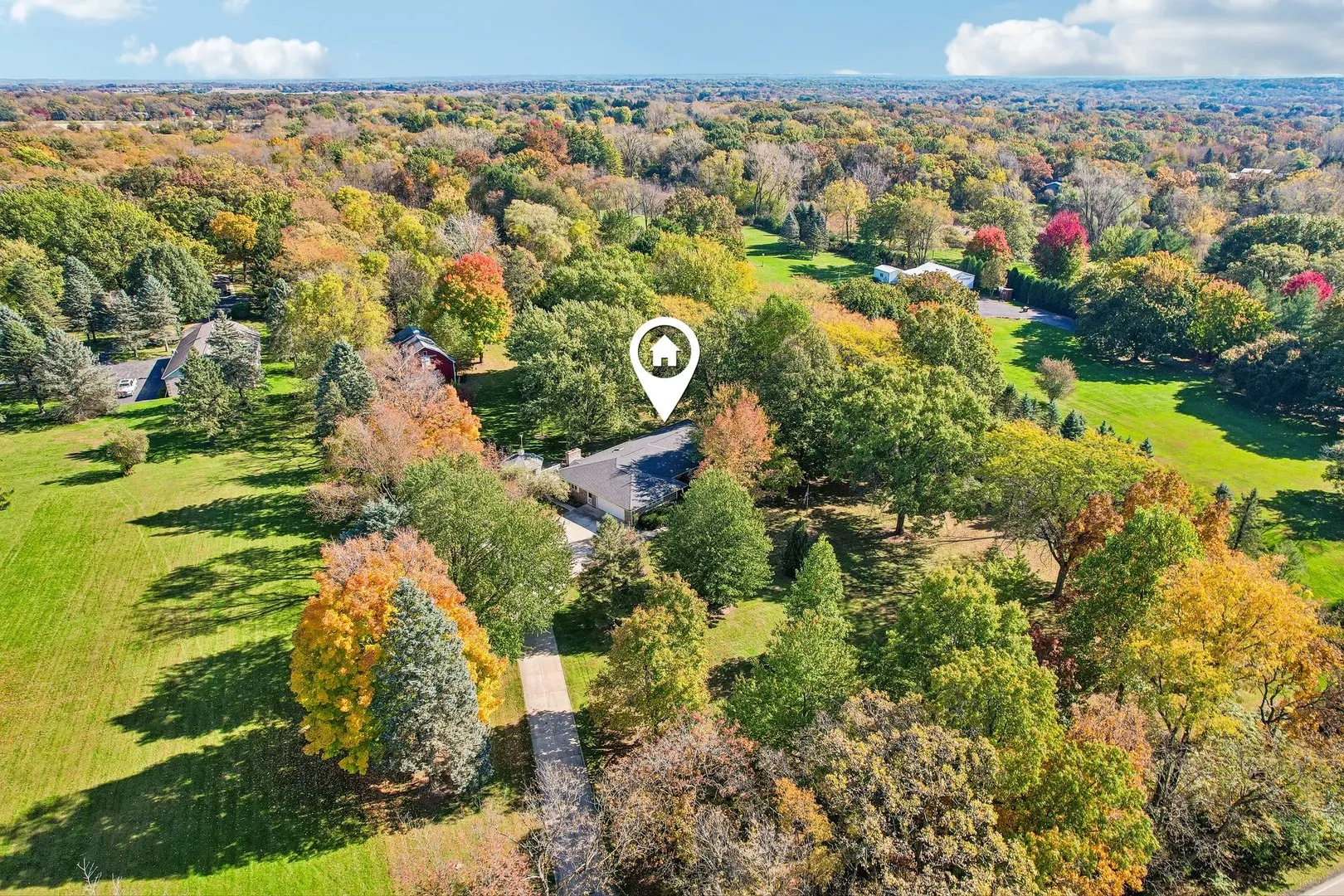 9516 N Clark Road IL