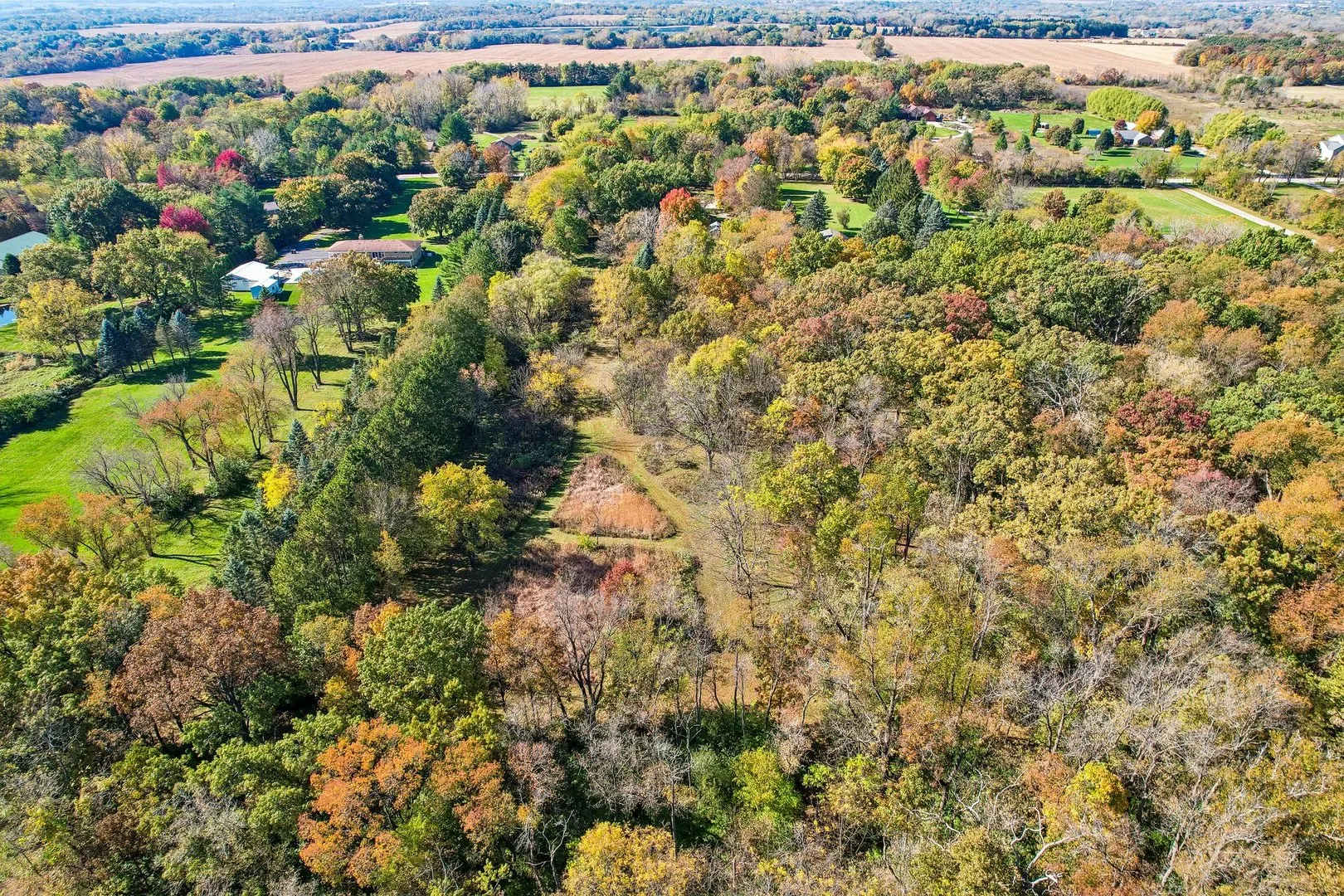 9516 N Clark Road IL