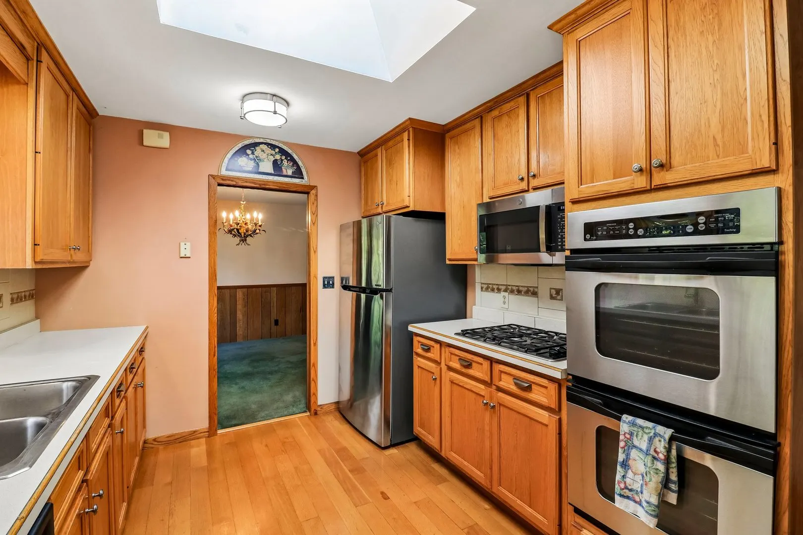 9516 N Clark Road IL