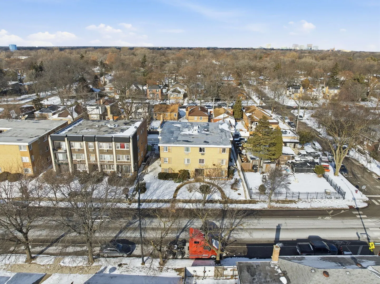 1609 Howard Street IL #2