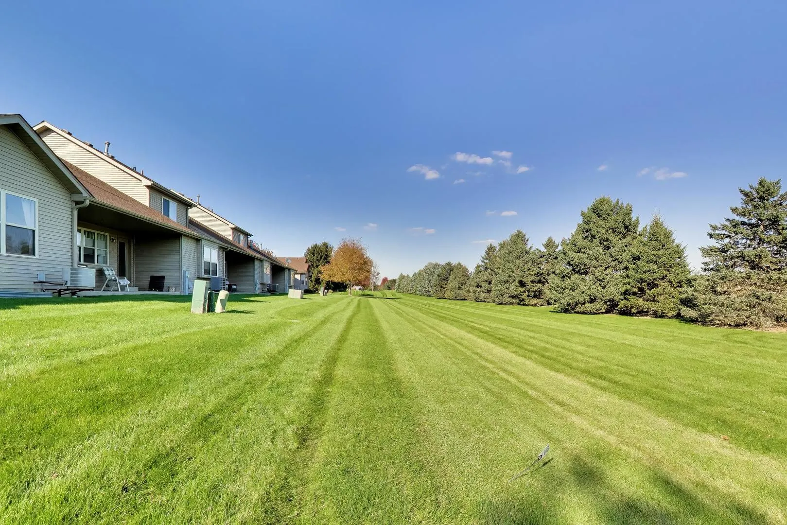 1806 Amelia Court IL #1806