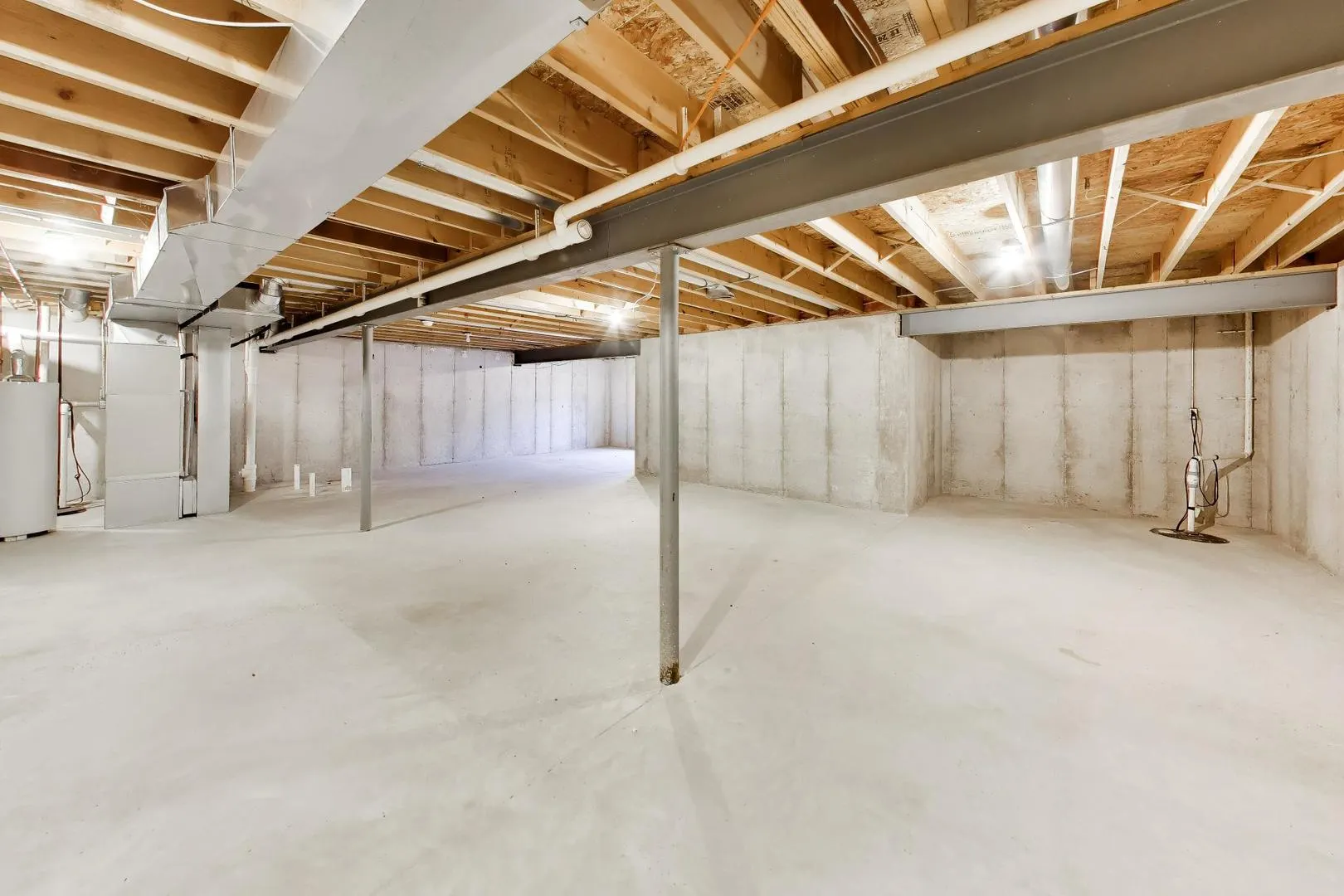 1806 Amelia Court IL #1806