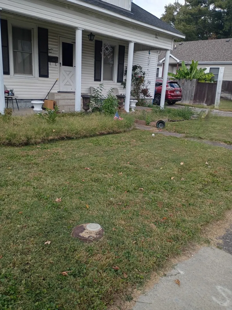 1210 N LOGAN Street IL