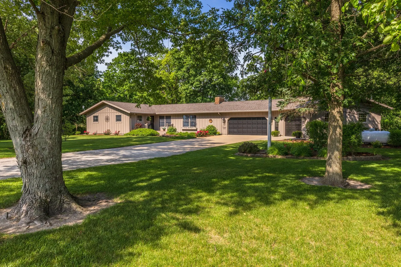 9684-165 E 1900 N Road IL