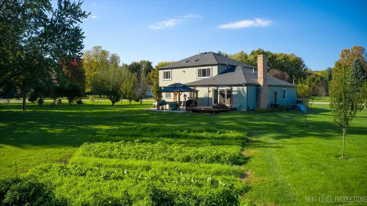 6N286 Creekside Drive IL