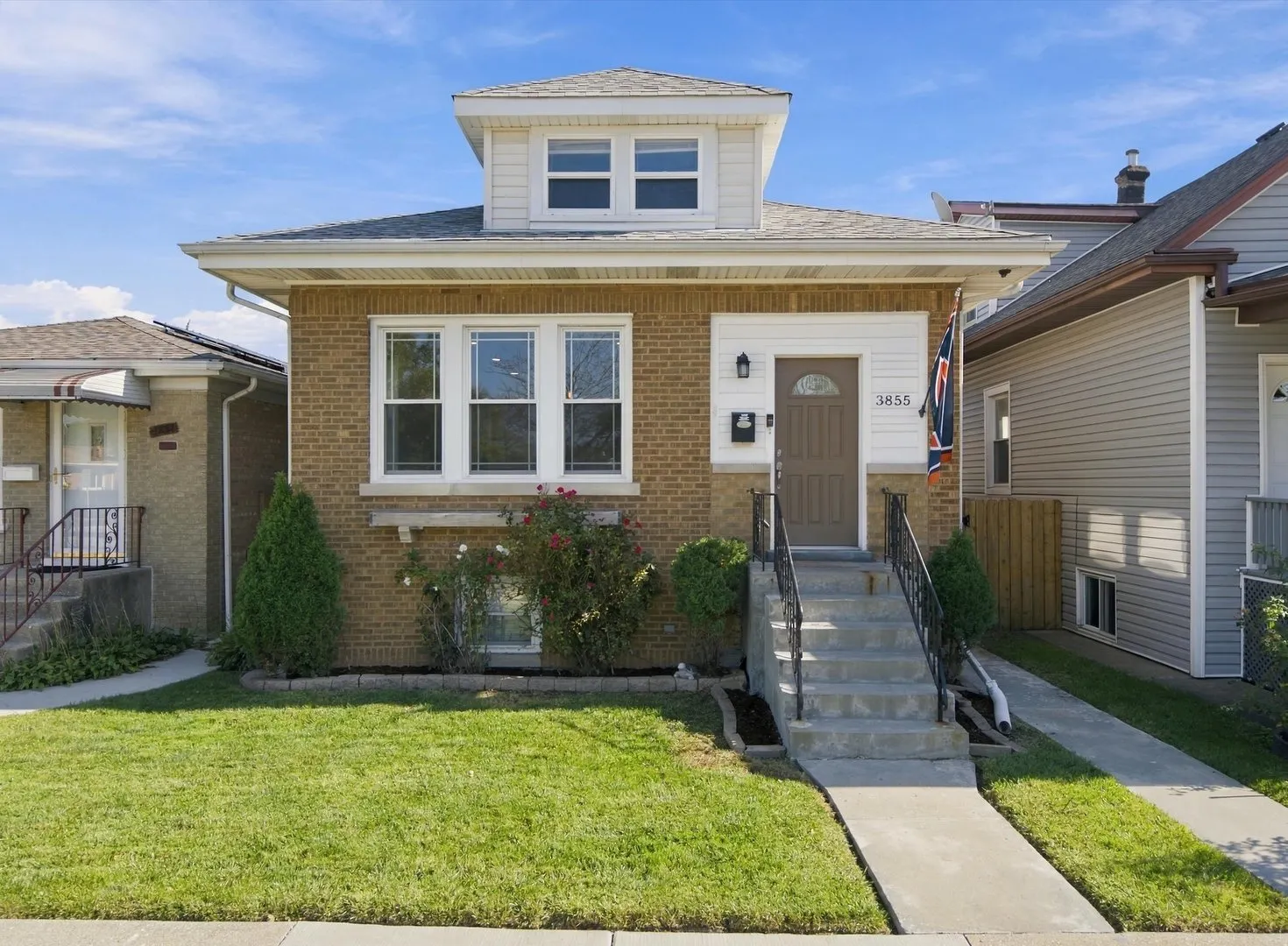 3855 N New England Avenue IL