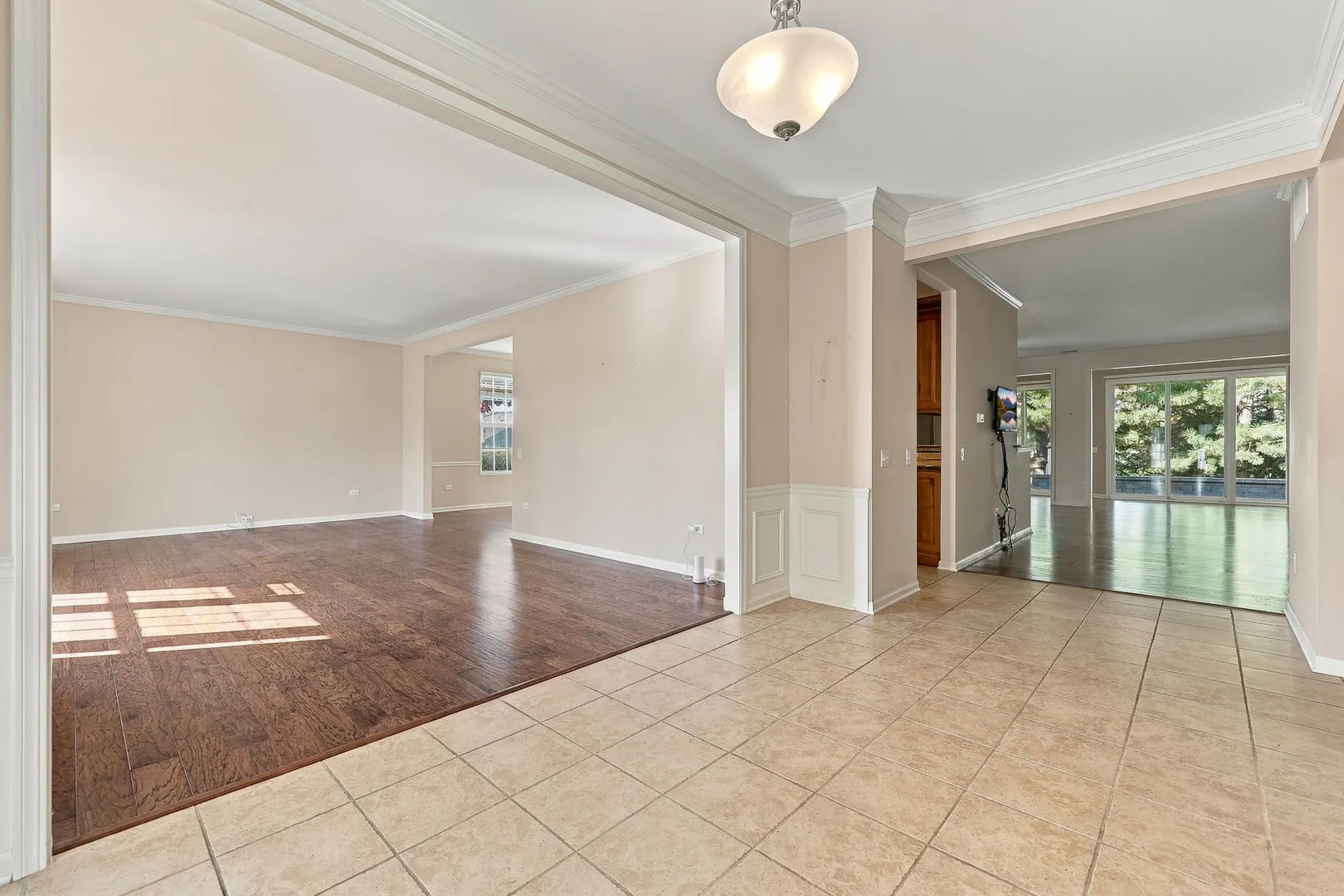 13480 CRESTVIEW Drive IL