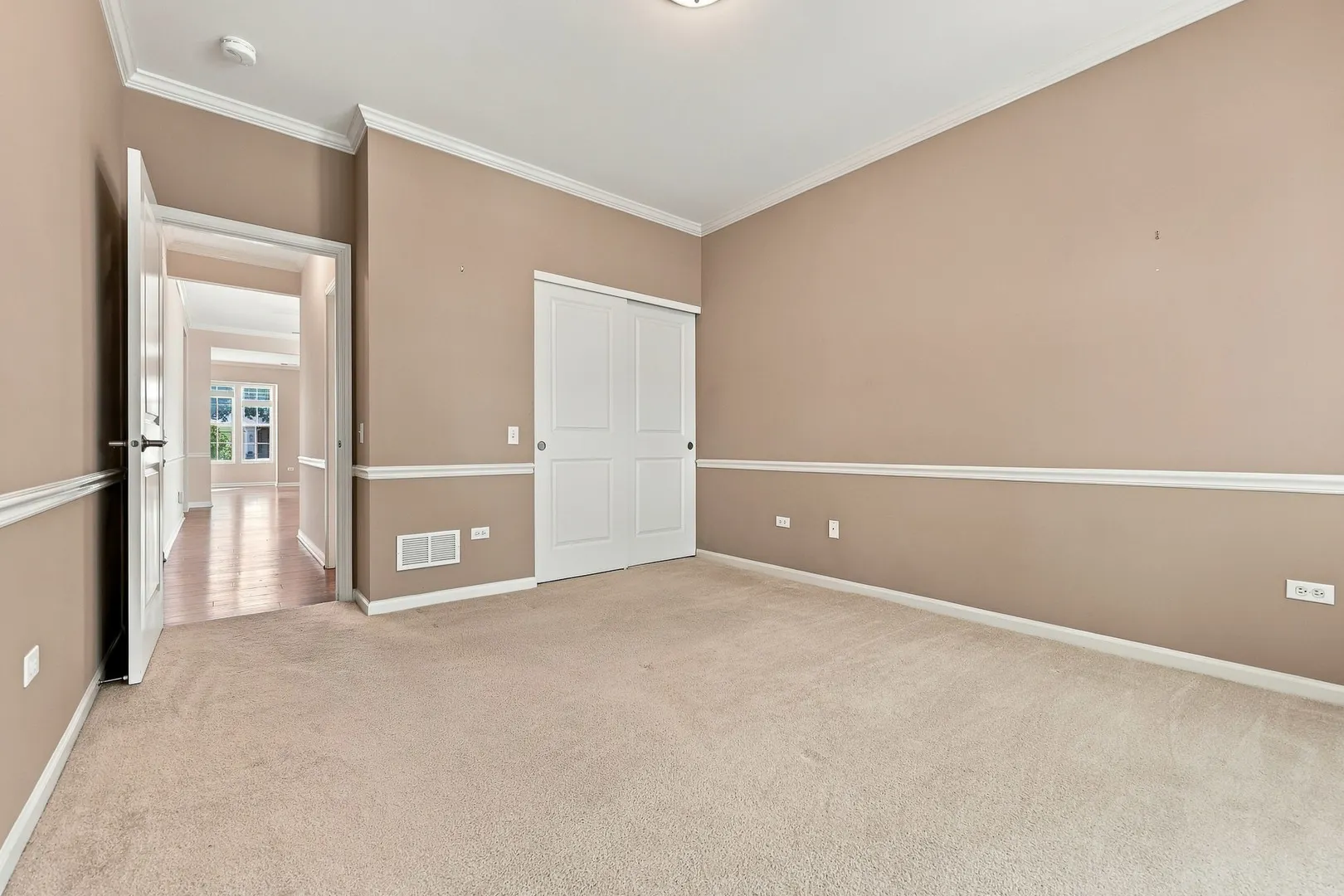 13480 CRESTVIEW Drive IL