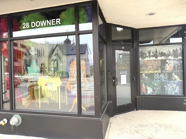 26 E Downer Place IL