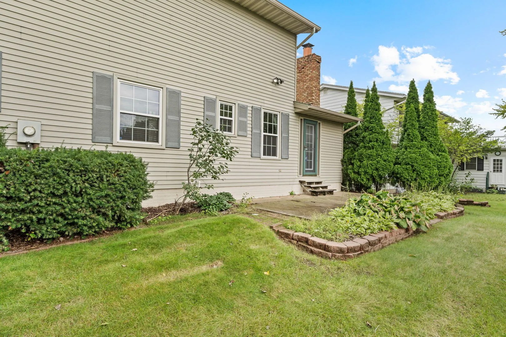 1223 Crow Creek Road IA