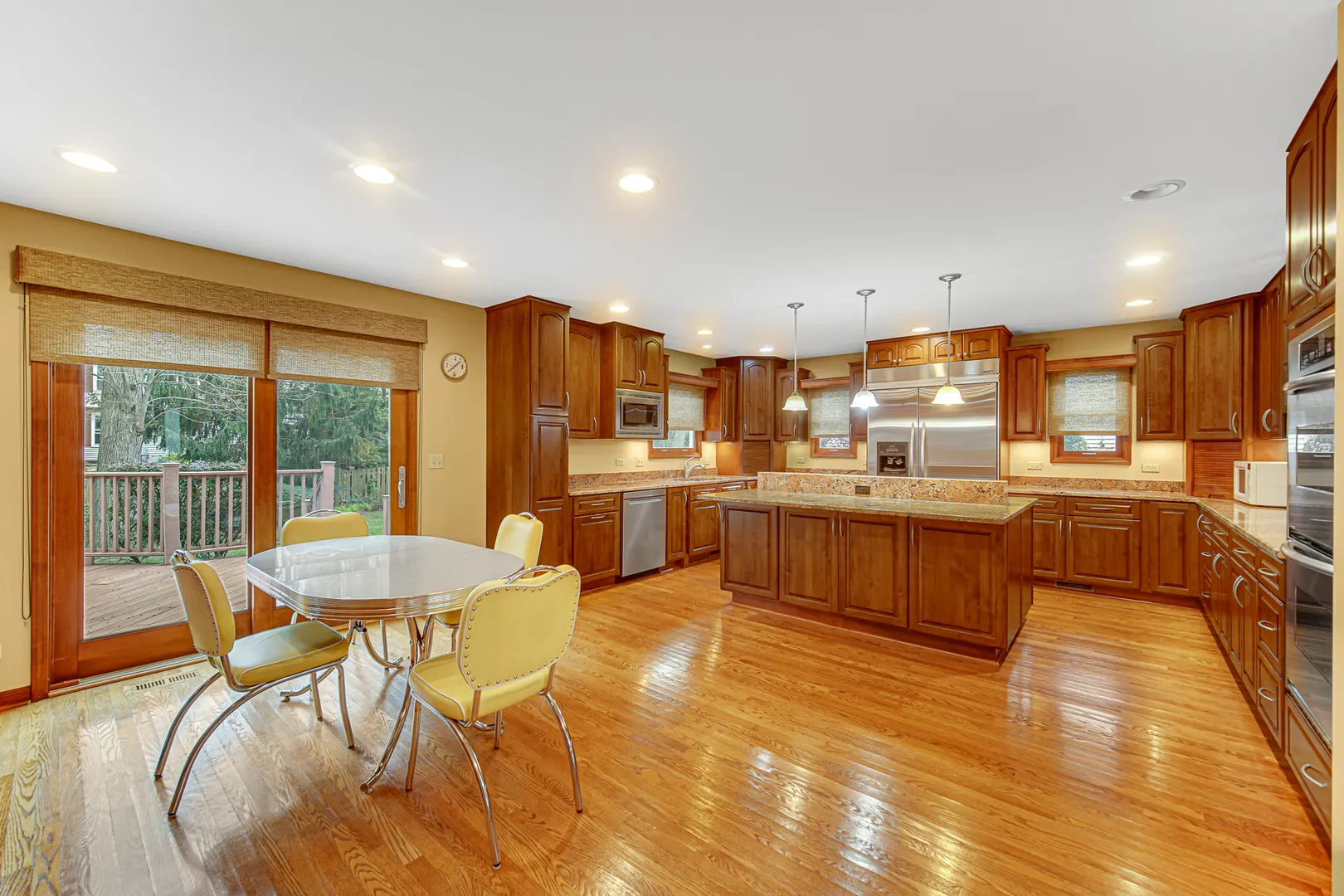 77 N Fiore Parkway IL