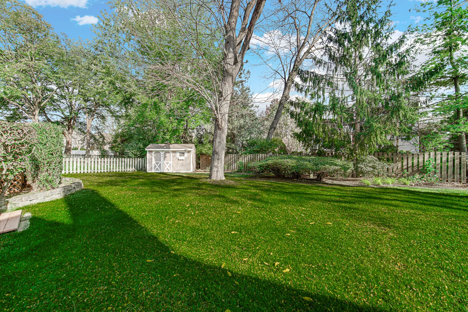 77 N Fiore Parkway IL