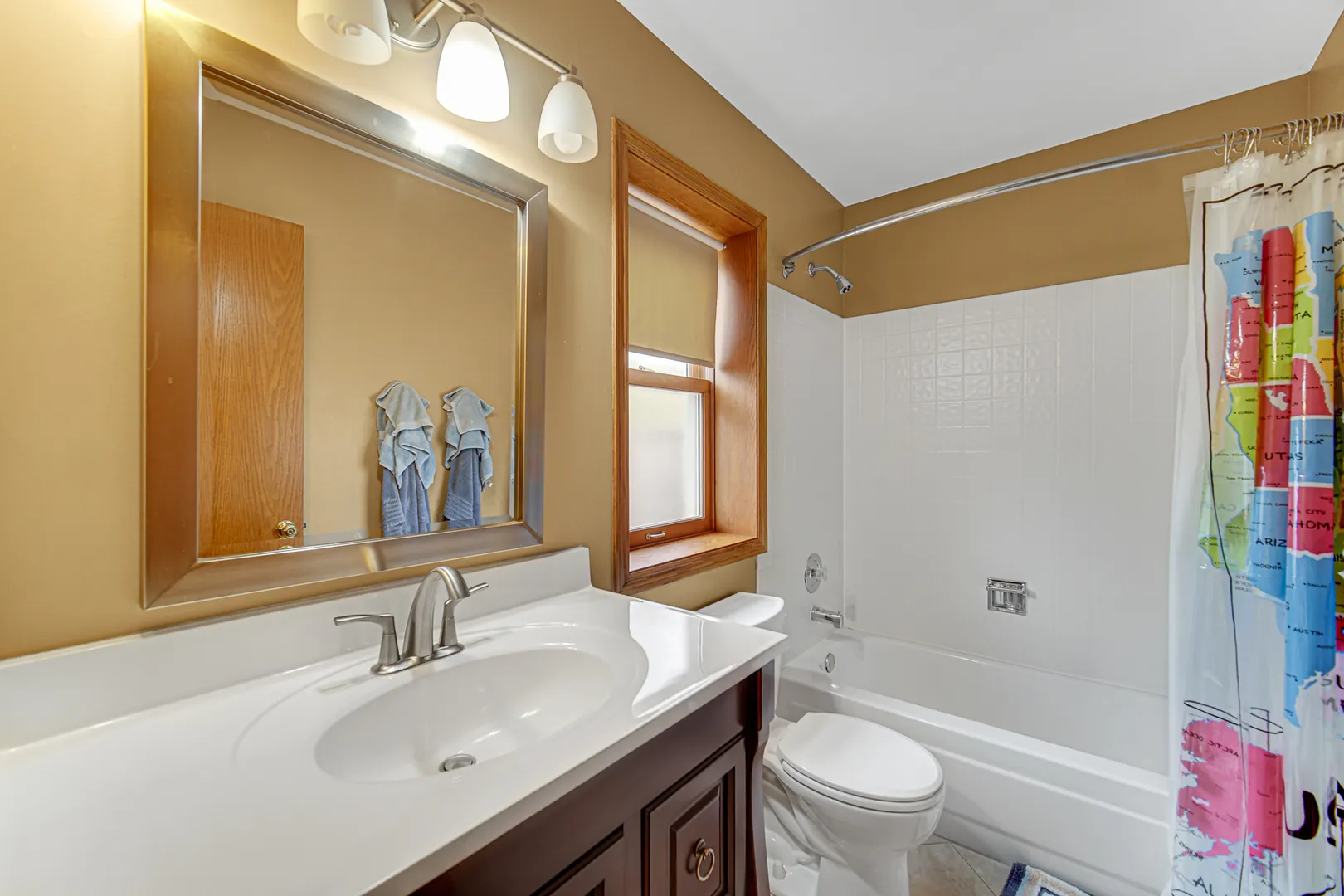 77 N Fiore Parkway IL