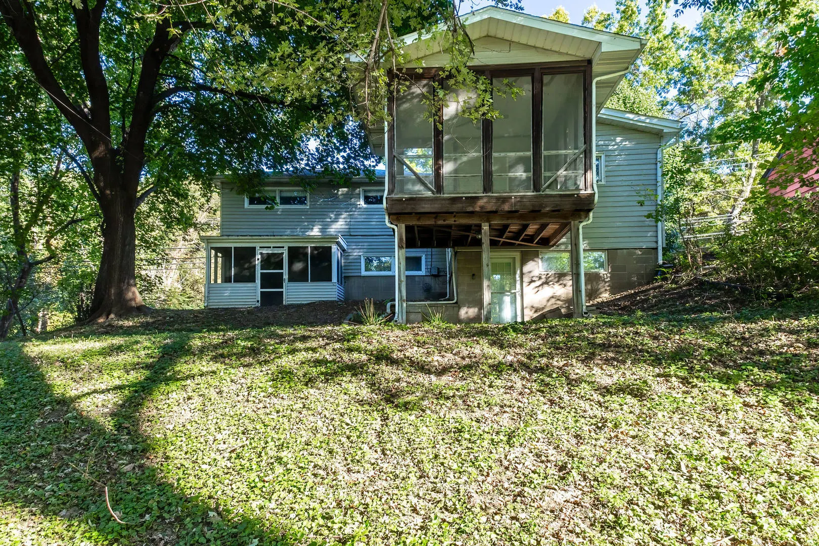 2720 31st Avenue IL