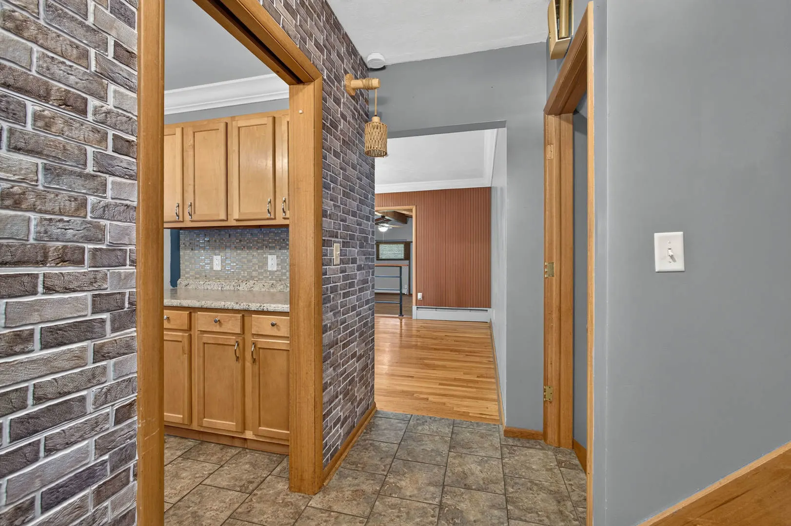 2720 31st Avenue IL