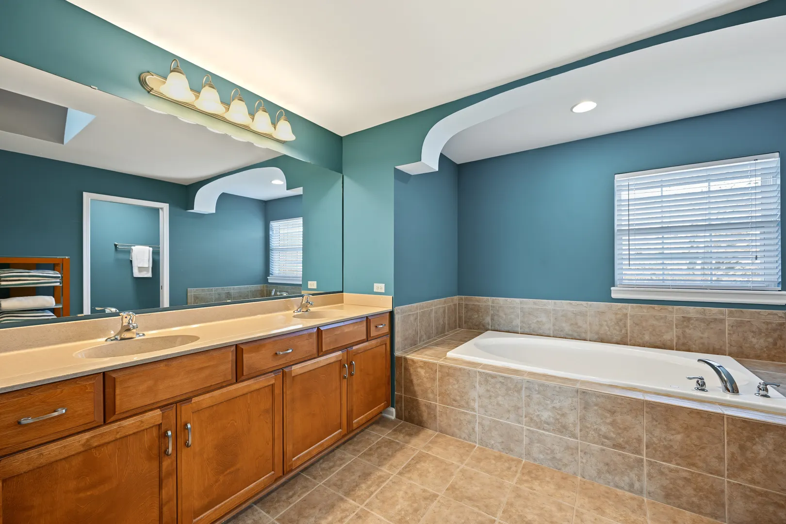 24914 Emerald Avenue IL